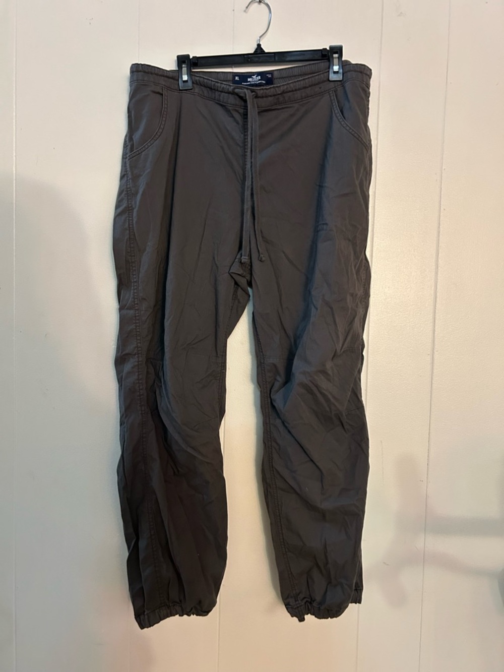 Hollister Women’s Jogger Pants - Charcoal Gray